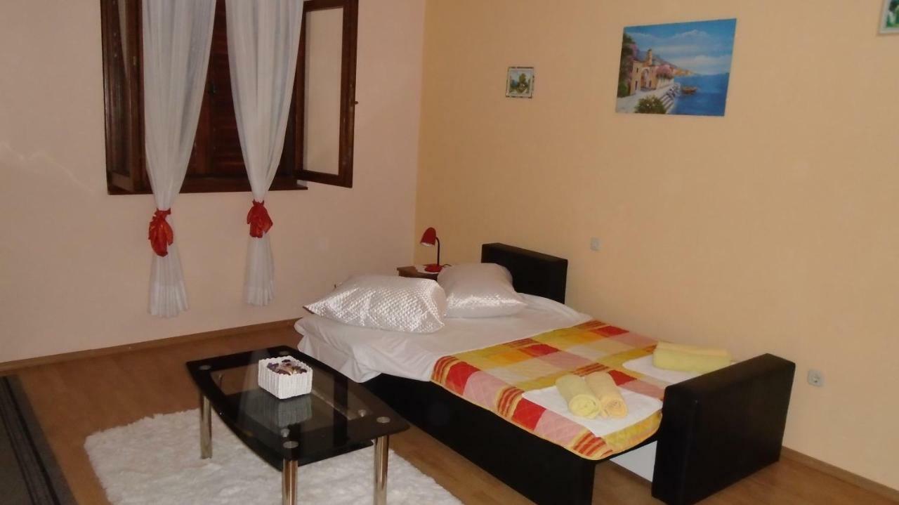 Apartmani A.Teskera Trogir Exteriör bild